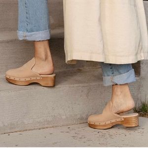 NWT Dolce Vita Closen Clogs